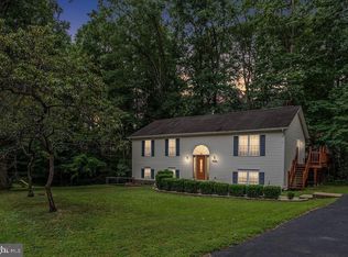 13 Patrick Henry St, Fredericksburg, VA 22405