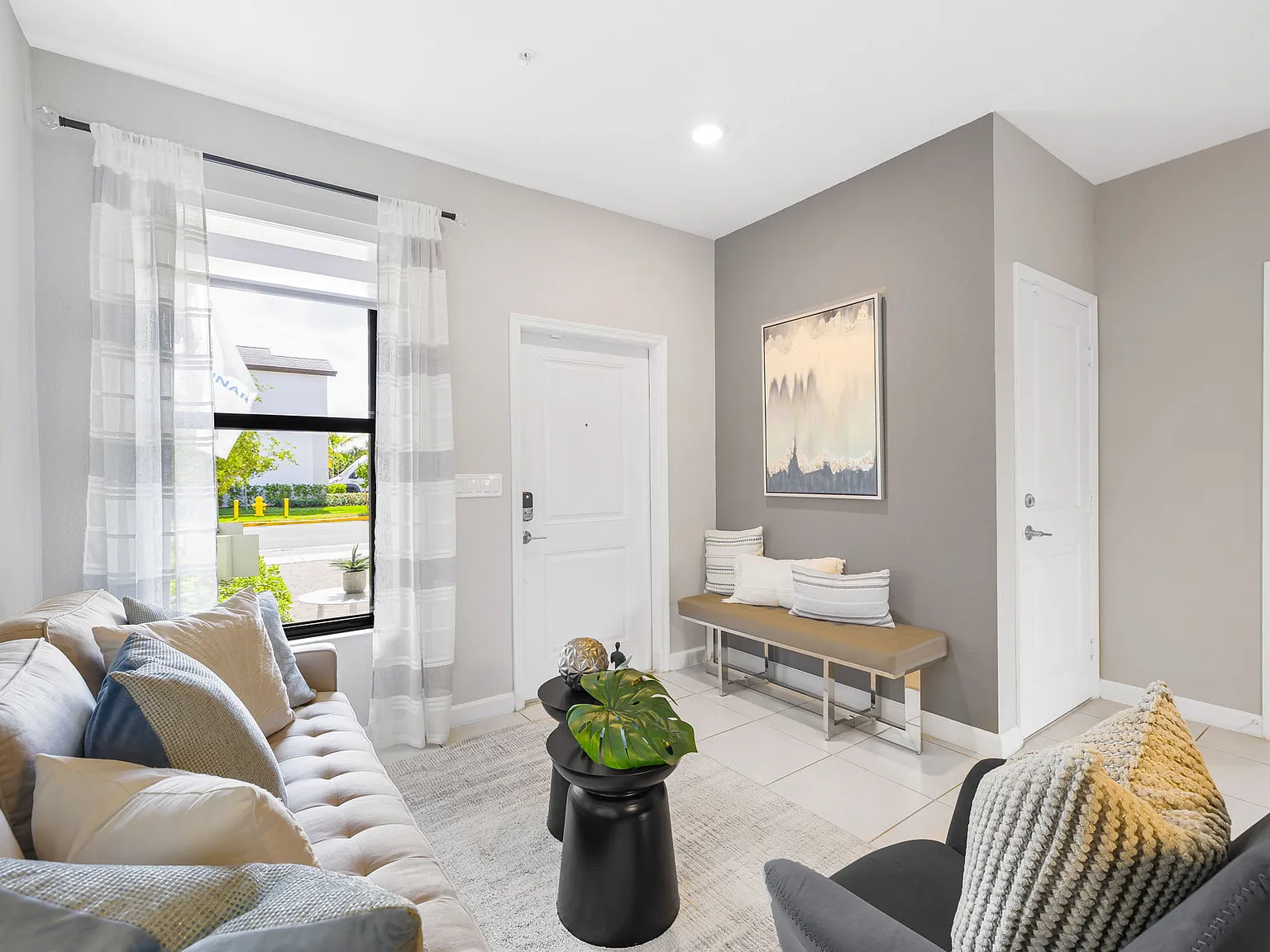 15985 SW 2nd Pl — Photo 4