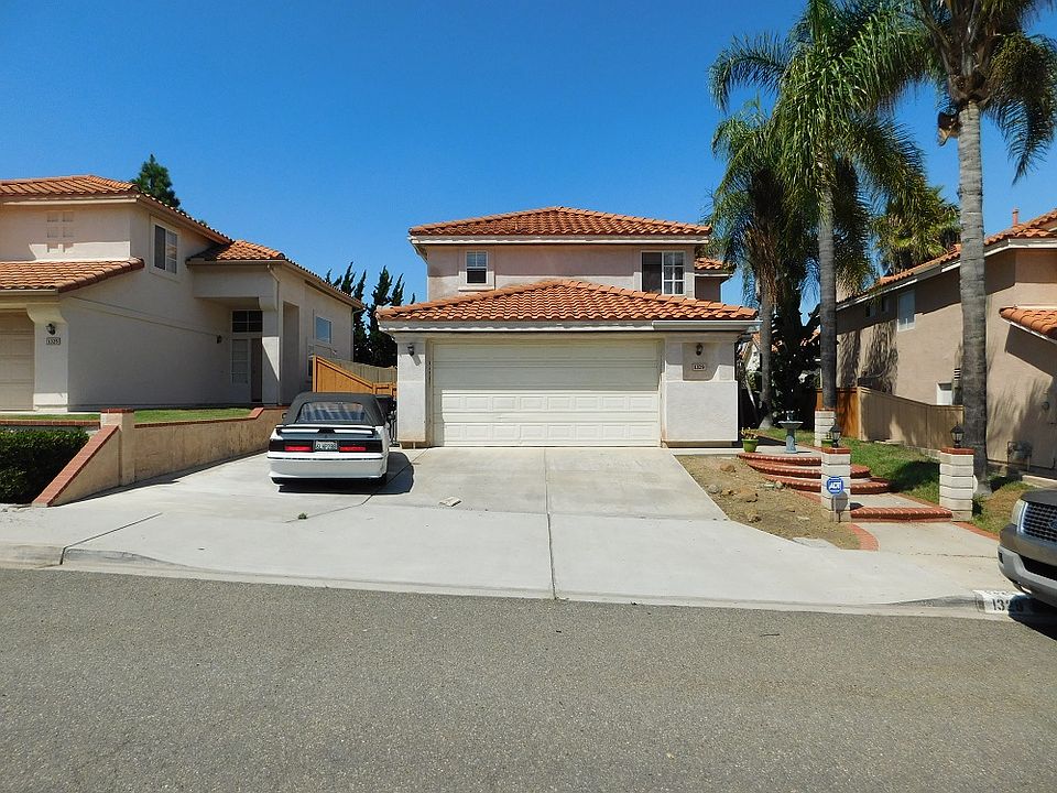 1st image of 1329 La Crescentia Dr