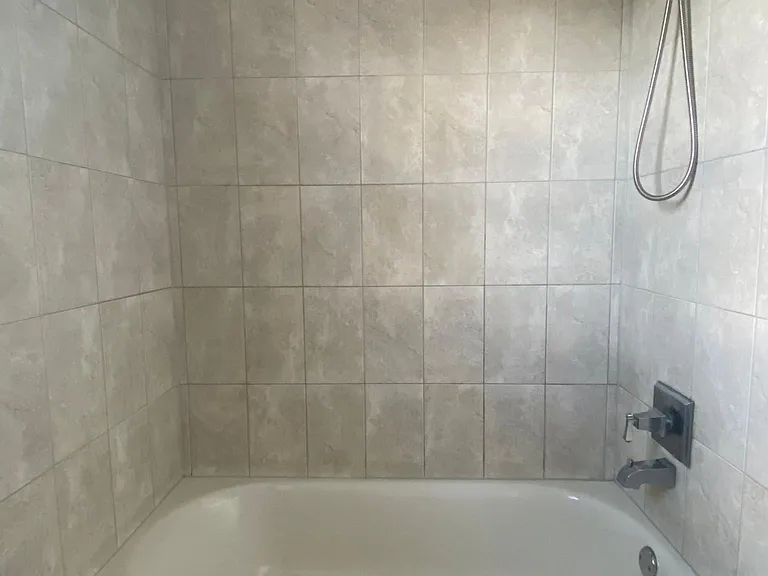 600 Dehaven Dr — Photo 14