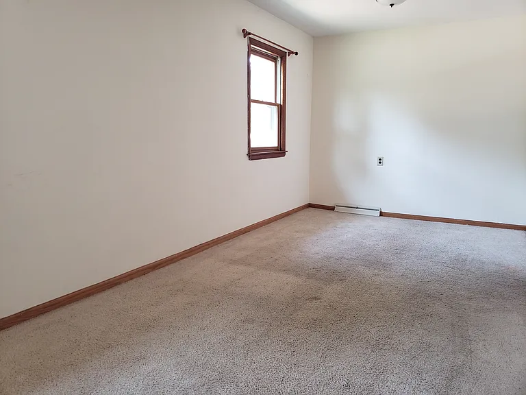 2267 S Syene Rd — Photo 16