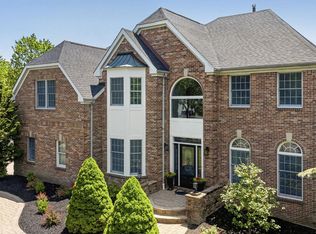 103 S Longfellow Dr, Princeton Junction, NJ 08550