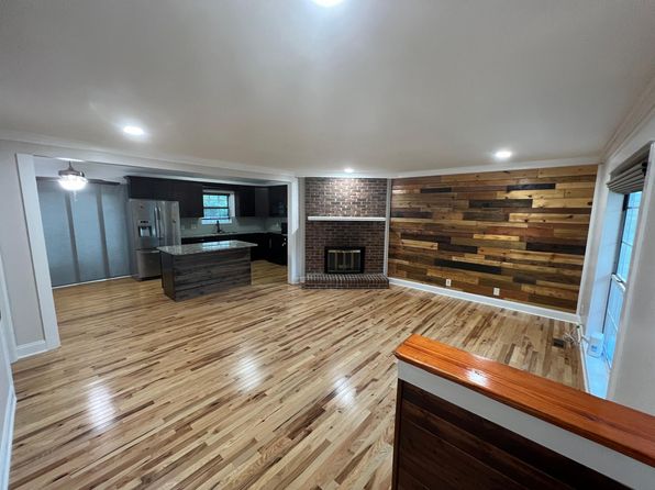 3321 Country Ridge Dr