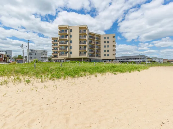 1 Cleaves St, Old Orchard Beach, ME