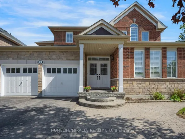 17 Latania Blvd, Brampton, ON L6P 1S8