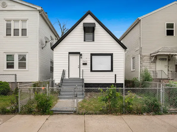 10623 S Perry Ave, Chicago, IL 60628