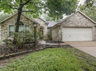 30 Florian Ct, Conroe, TX 77385