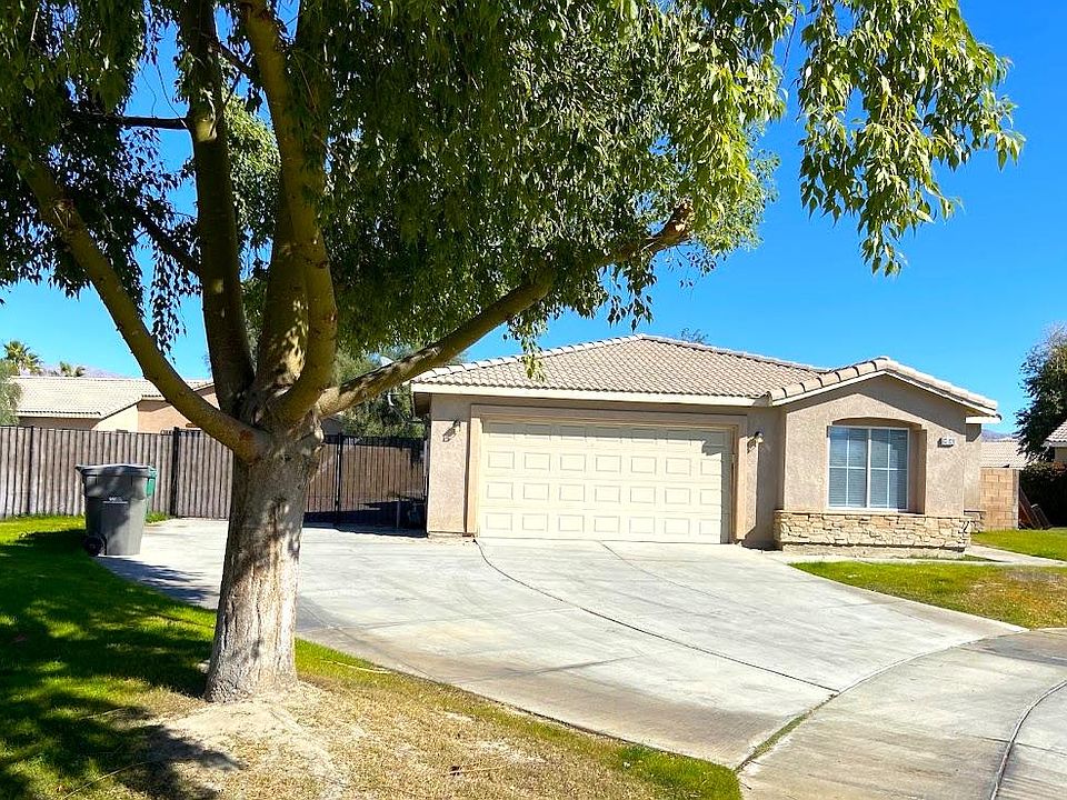 1st image of 83820 Tierra Ct