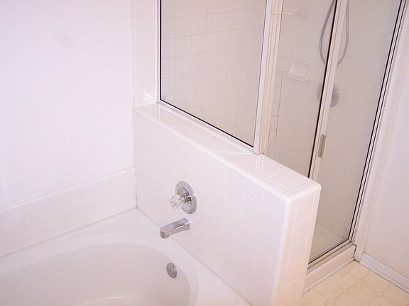 4th image of 3309 Kivet Cir