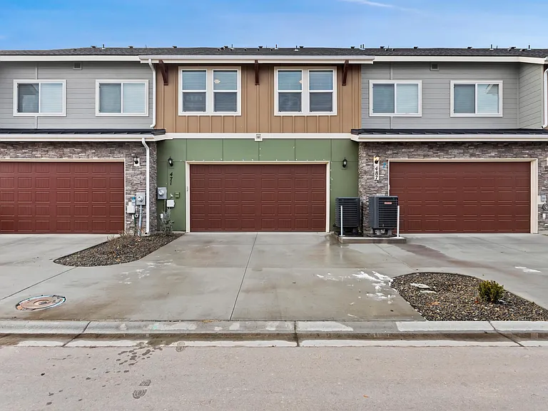 471 N Tessa Ln — Photo 6