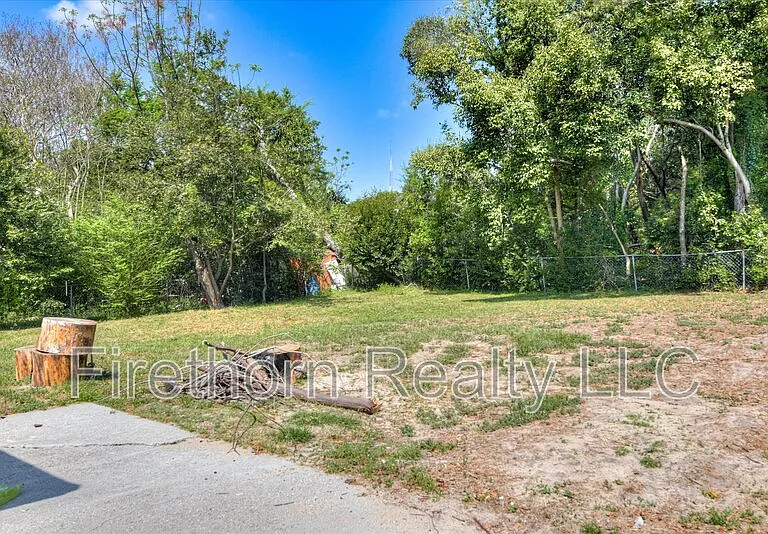 1006 Skyview Dr — Photo 19
