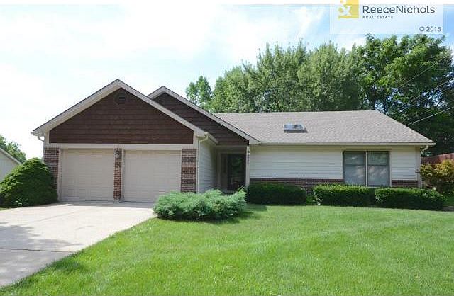 True ranch with all new carpeting