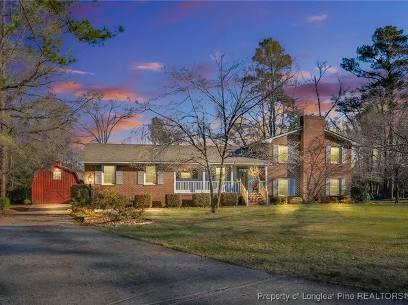 1726 Joncee Dr, Eastover, NC 28312