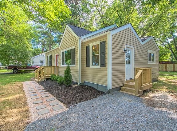 2nd image of 2409 Salua Dr
