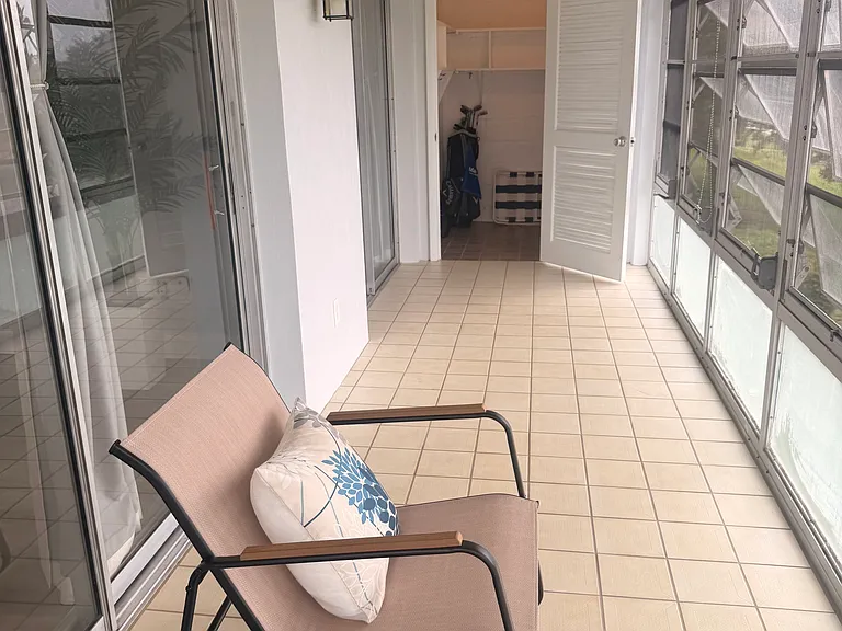 75 Royal Oak Ct #201 — Photo 18
