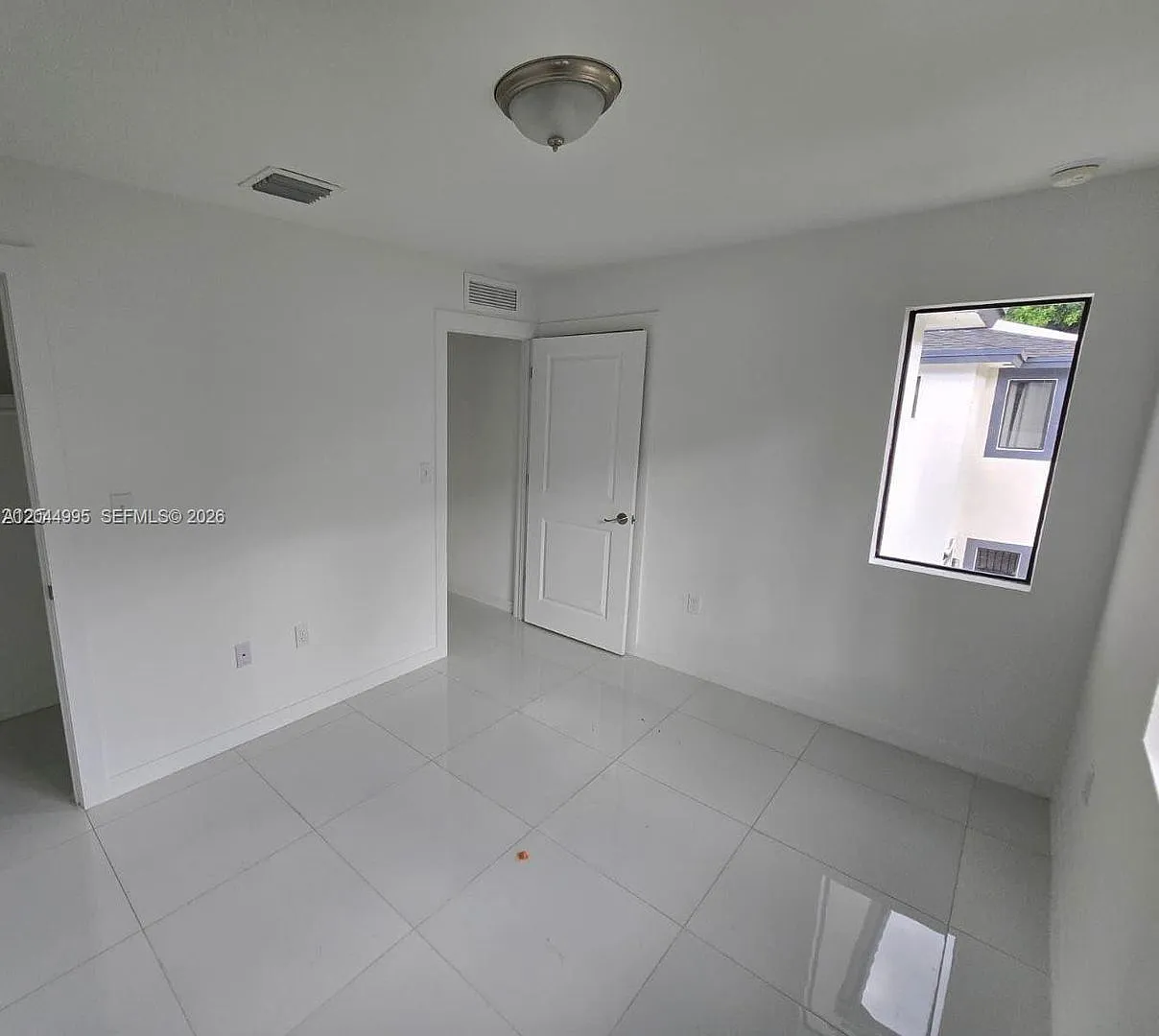 2771 NW 43rd Terrance 2771 2771, Miami, FL 33142 — Photo 4