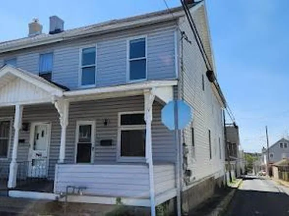 726 4th St, Catasauqua, PA 18032