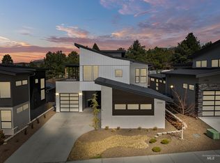 6968 E La Cuesta St, Boise, ID 83716