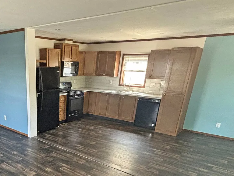 21 Leonard Ave #21L — Photo 3