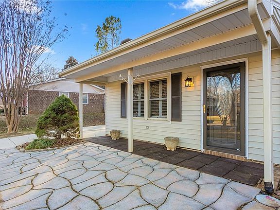 5th image of 1305 Lashley Park Dr