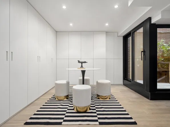 619 East 6th Street image 16 of 18