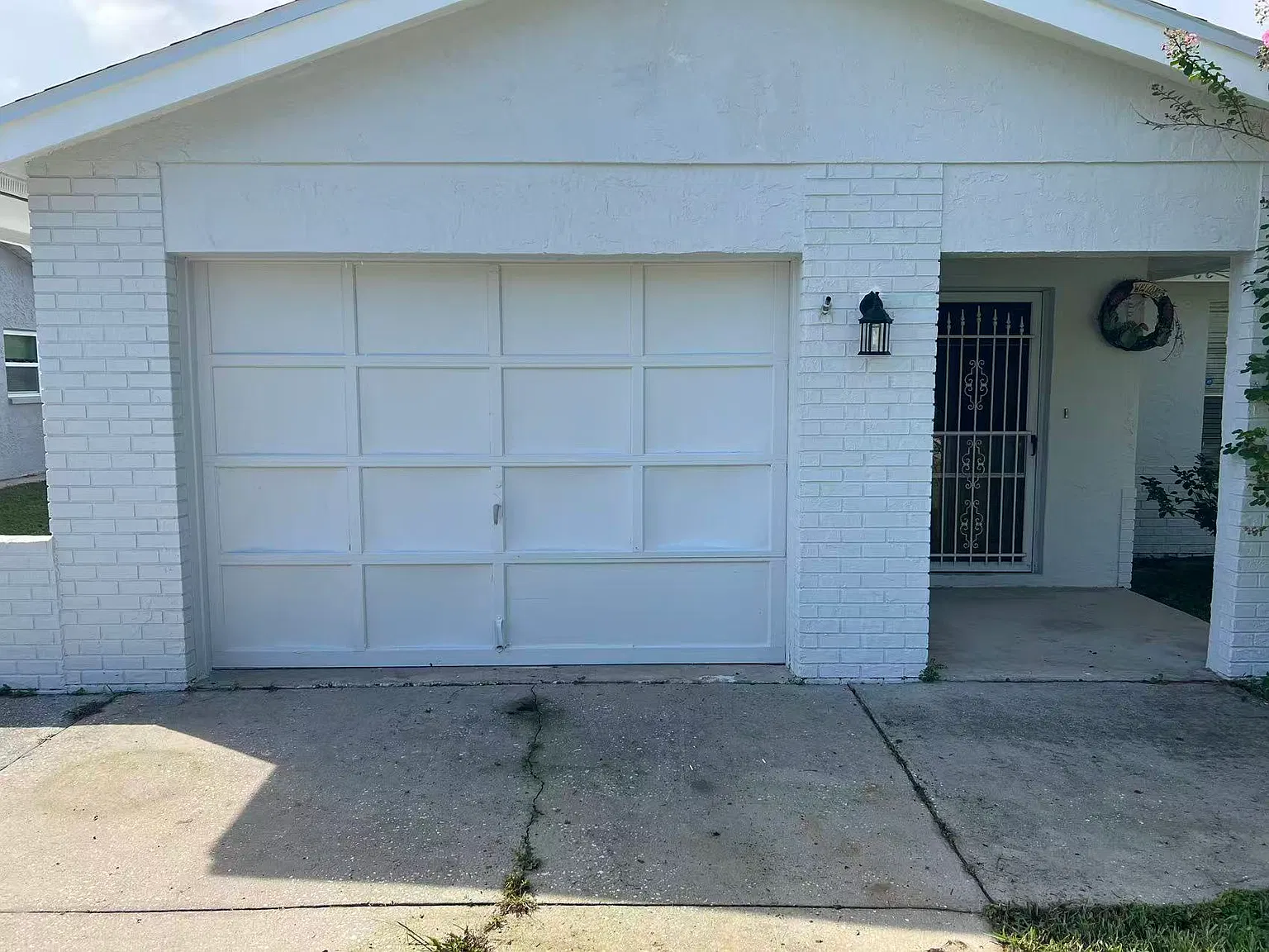 2 bed, 1407 sqft, $1,900 — Photo 1