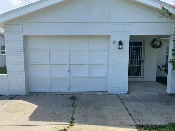 8316 Needles Dr, Hudson, FL 34667