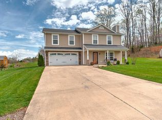 228 Roo Pl, Bristol, VA 24201
