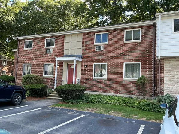 7 Wilson Dr Unit 7, Framingham, MA 01702