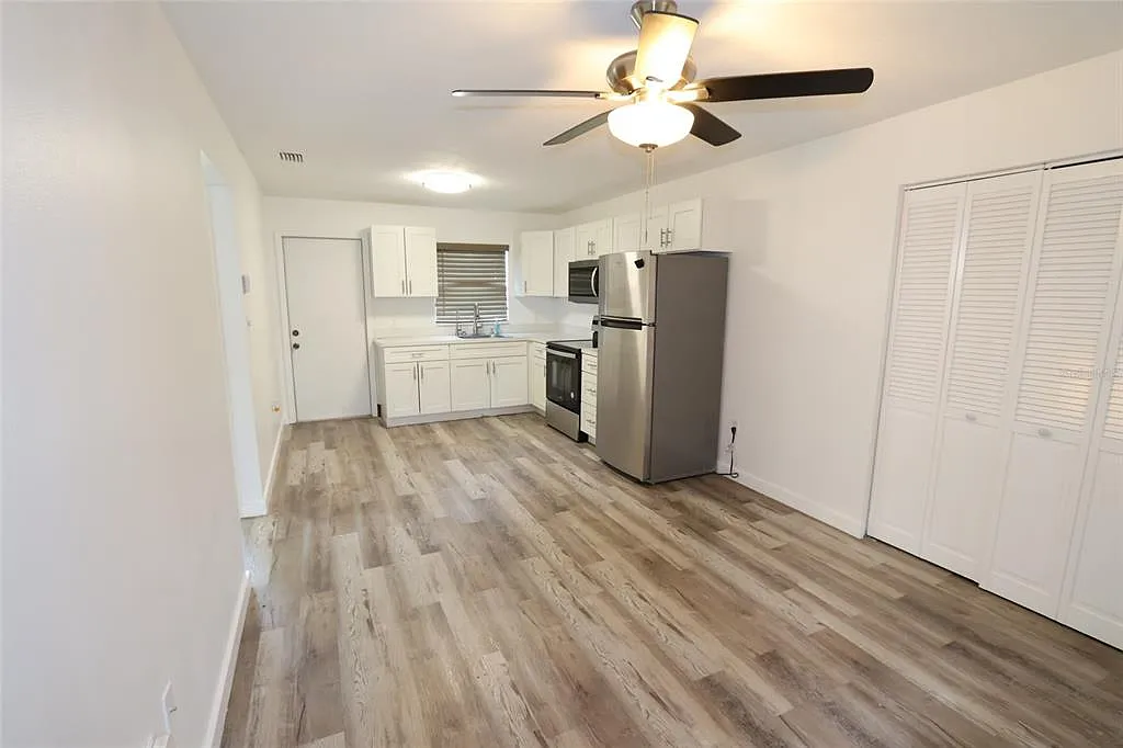 1 bed, 1.0 bath, 600 sqft, $1,300 — Photo 3