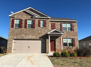 1942 Sea Oats Dr, Hampton, GA 30228