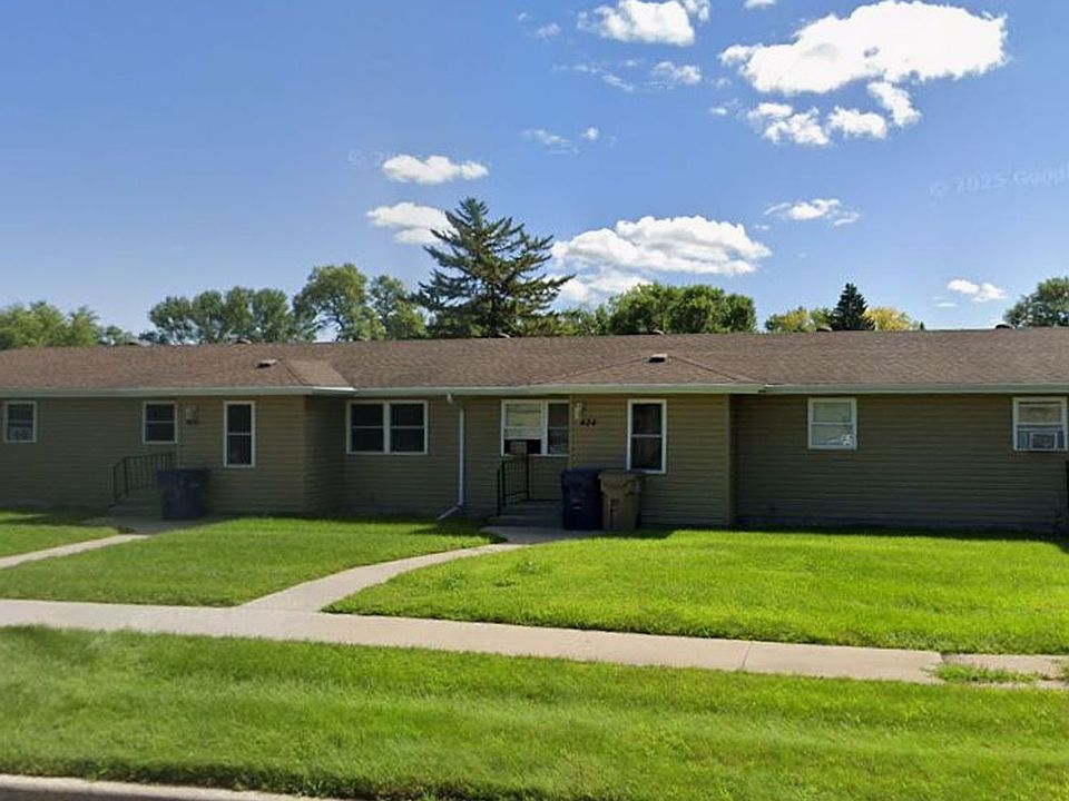 1st image of 422-428 8th Ave NE #424