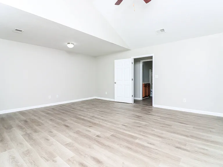 38 Luwanda Trl — Photo 14