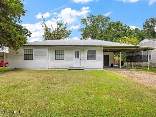 306 Pearl Dr, Pearl, MS 39208