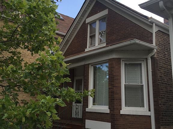 2nd image of 2935 N Washtenaw Ave