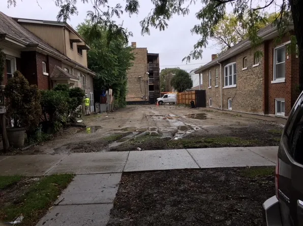 6206 S Francisco Ave, Chicago, IL 60629