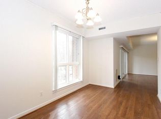 11801 Breton Ct APT 1A, Reston, VA 20191