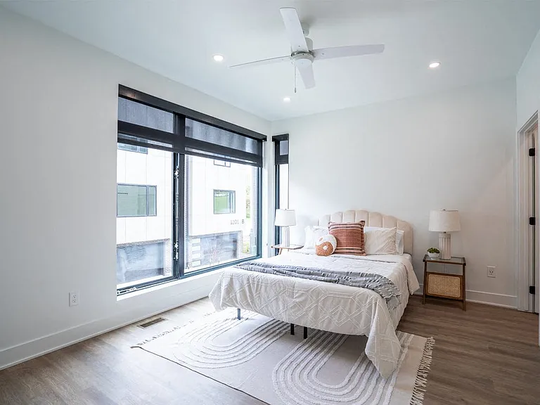 Matilda 235 Townhomes — Photo 10