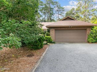 40 Midland Dr, Pinehurst, NC 28374