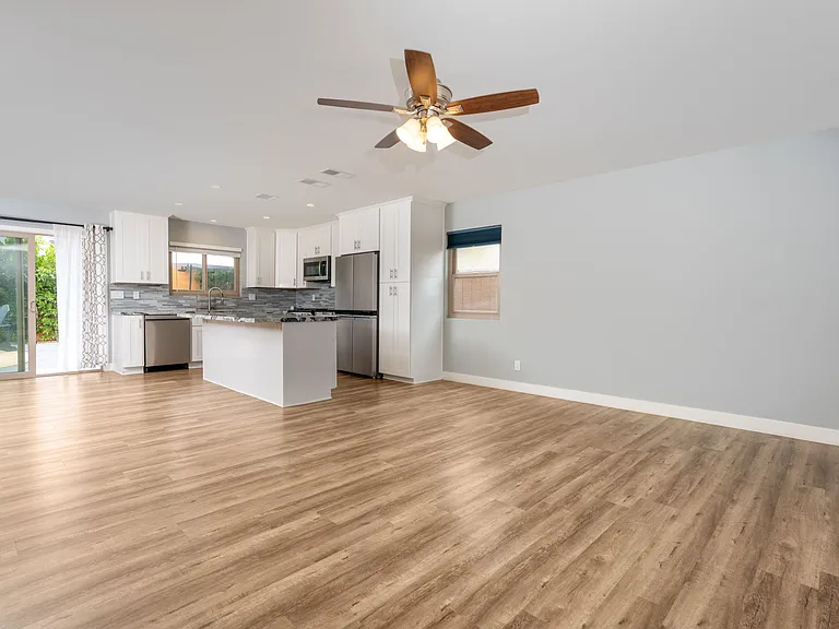 7143 Teasdale Ave — Photo 6
