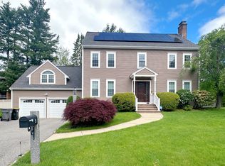 5 Reservoir Rdg, Framingham, MA 01702