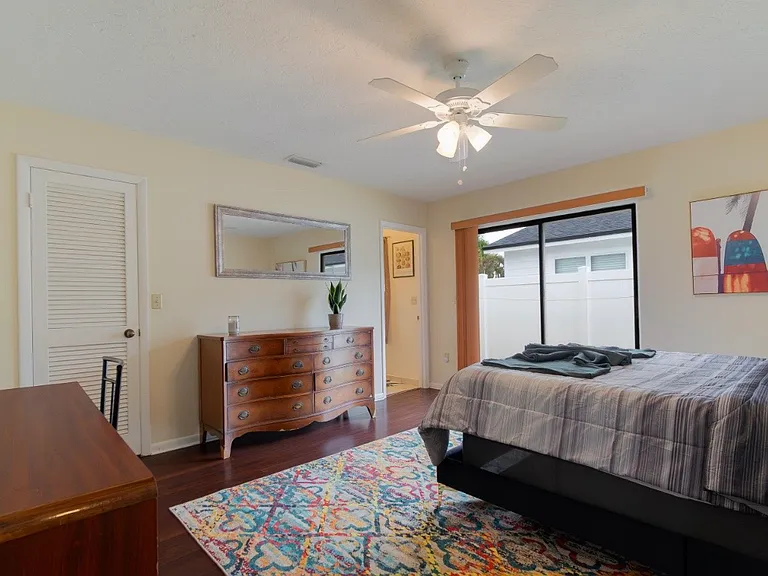 6130 Francis St — Photo 13