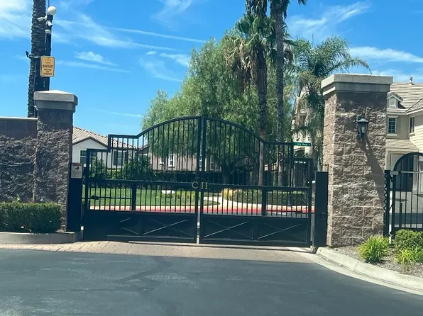 5976 Lily Rock Dr, Fontana, CA 92336