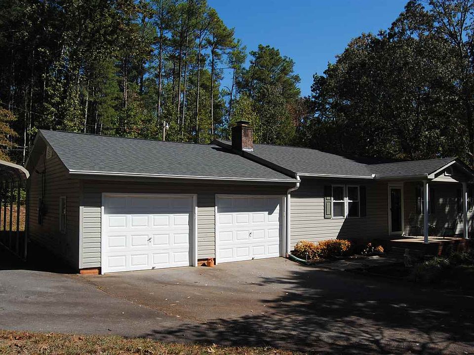 2nd image of 108 McManis Ln