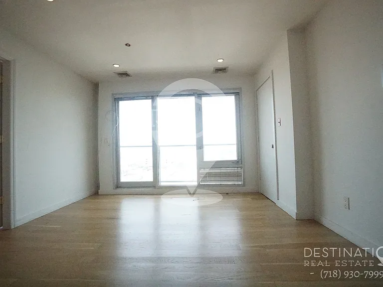639 4th Ave #8D — Photo 13