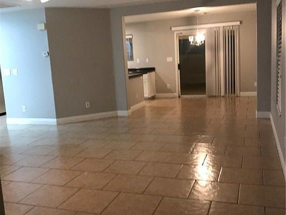 3rd image of 4270 Walnut Family Ct