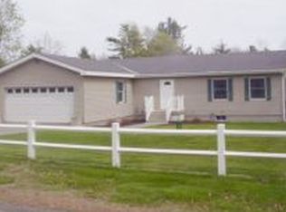 12 Stratham Ln, Stratham, NH 03885