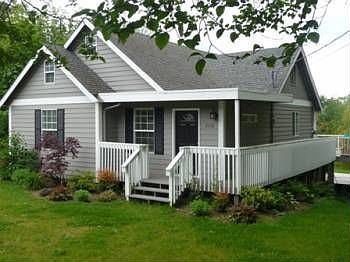 1st image of 2116 Sunset Dr W