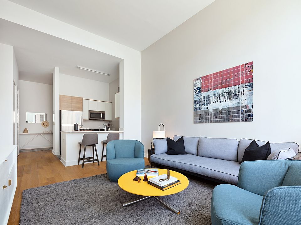 1st image of 4322 Queens St APT 4507