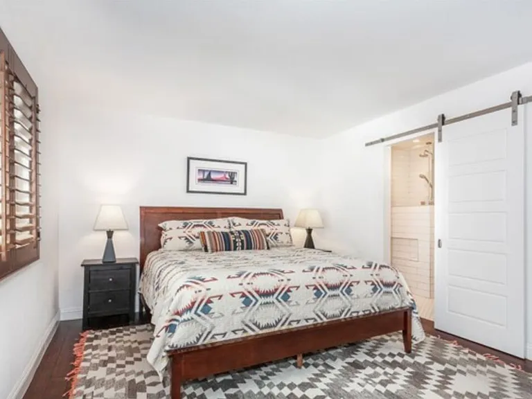 4190 Duquesne Ave #2 — Photo 5